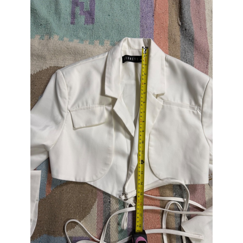 Lioness White Cropped Tie Front Blazer Jacket NWT Size XS - Picture 7 of 8